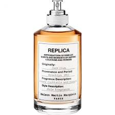 The balmy base scent of musk, vanilla, tonka bean, vetiver, and tobacco leaves combine to evoke a familiar but forgotten moment—a night's sojourn to a hidden jazz club. Maison Margiela Replica Jazz Club Reviews And Rating