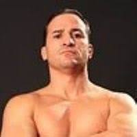 Kemal Kolenovic boxer •