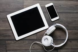 The next section features reviews of the best gifts for 18 year old boys. Buying A Birthday Gift For An 18 Year Old Boy Here Are 11 Quirky Cool Ideas 2018