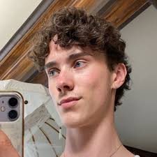 Ethan Bruce🏳️‍🌈 (@ethanbruce15) • Instagram photos and videos