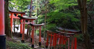 Sep 26, 2018 · 3 years ago about us games answers provide help, hints, tips and tricks for puzzle and trivia games available on android and app store, all solutions are listed level by level. Fushimi Inari Taisha 360 Stories
