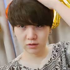 Bts member suga recently hosted a vlive where he shared an update on his recovery. Daily Yoongs