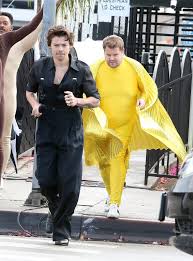 This is what matters to. Hs Candids Hsdcandids Harry Styles Pictures Mr Style Harry Styles