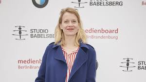 Ob aktuelle konzerte von heino, buchungen für veranstaltungen, autogrammwünsche oder kontakt zum management, finden sie hier alle wichtigen informationen. Nach Pause Ard Verkundet Mord Mit Aussicht Neuauflage Promiflash De