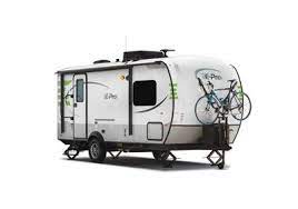 Flagstaff E Pro E16bh Travel Trailers By Forest River Rv Horse Trailer Fifth Wheel Trailers Travel Trailer