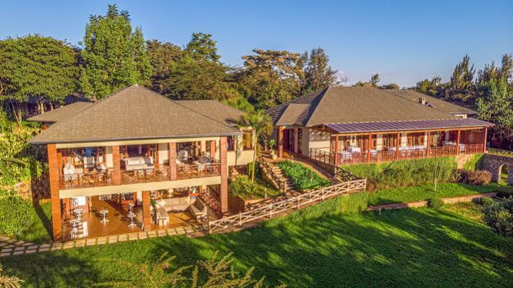 Photo Gallery - Acacia Farm Lodge & Serengeti Bliss