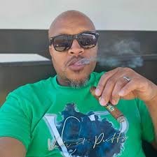 What's a good air purifier for a man cave/cigar lounge?