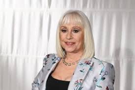 Official raffaella carra' fanpage la mia carriera è stato un continuo sorprendermi e questo è il massimo gioire di una piccola o di una grande cosa. 7wbczg7tyxxdvm