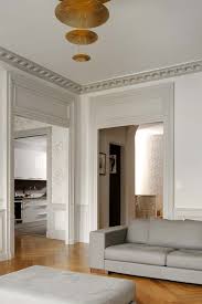 Salon Nuance De Gris Ou De Beige Pour Contours Fenetres Et Cloison De Separation Centrale Deco Salon Architecte Interieur Appartement Contemporain