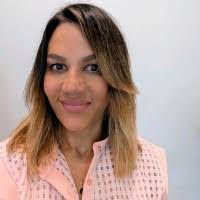 Amber Vail's Instagram, Twitter & Facebook