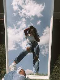 Editing your photos for your instagram feed the best way to create a cohesive instagram aesthetic is during the editing process. Fashion Photography Mirror Instagram Photo Inspiration Model Poses Photography Girl Photography Poses