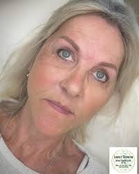 I love a good before and after brow transformation! SWIPE ➡️These brows  will heal soft and powdery and a little lighter. BROWS MAKE A MASSIVE  DIFFERENCE!! One ecstatic client! 🥰 touch up