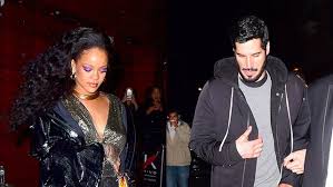 According to us media reports, rihanna and her saudi beau reportedly went their separate ways in january, after nearly three years of dating. Rihanna Introduces Billionaire Boyfriend To Family Details From Dating