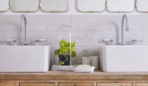 Comment relooker ses meubles de famille elle decoration. Relooking Meuble Ancien 15 Idees Pour Les Relooker Cote Maison