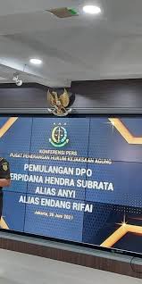 Hal itu bermula, pada tanggal 18 februari 2021 biro hukum dan hubungan setelah dicek identitasnya, bahwa endang rifai adalah orang yang sama dengan seorang wni yang bernama hendra subrata alias anyi, dan. Pssfa U3vrqvym