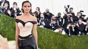 Emma Watson no longer takes selfies with fans – this is why - Grazia