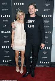 Jun 14, 2021 · ethan hawke: Ethan Hawke 47 Makes Rare Red Carpet Appearance With His Wife Of 10 Years Ryan Shawhughes Daily Mail Online