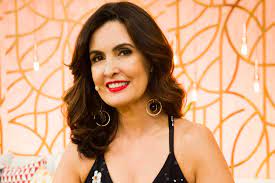 Fátima gomes bernardes (born september 17, 1962) is a brazilian journalist and tv presenter. Fatima Bernardes E Diagnosticada Com Cancer De Utero Estou Bem Veja