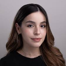 Paula Bui's Instagram, Twitter & Facebook