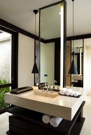 Double Sided Vanity With A Simple Mirror And Sconces With Images Chic Bathrooms Home Bathroom Design