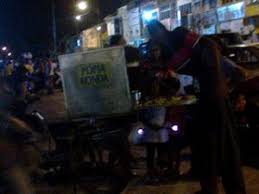 Please ensure you follow travel guidelines prescribed by the government. Gerbang Malam Di Teluk Intan Menarikdi Com