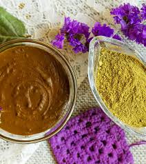 A henna gloss is just a less complicated way to apply a henna treatment. 10 Best Henna Hair Dyes To Buy In 2021