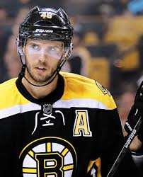 Hokejista bostonu david krejčí měl hned dvojnásobný důvod k radosti. David Krejci Posts Facebook