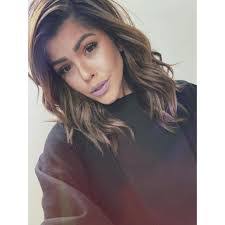 Amanda Romo's Instagram, Twitter & Facebook