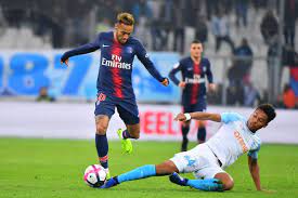 The trophée des champions, is a french association football trophy contested in an annual match between the champions of ligue 1 and the winners of the coupe de france. Le Trophee Des Champions Entre Le Psg Et L Om Le 13 Janvier L Equipe