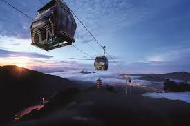 It is the main attraction of the hill station, located within the pahang section of the area. Book Resorts World Genting First World Hotel In Genting Highlands Hotels Com