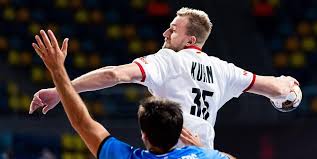 Das eröffnungsspiel findet am 21. Dickes Ding Zum Wm Start 43 14 Deutsche Handballer Fegen Ubergewichtige Uruguayer Weg Mopo