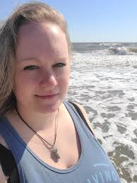 Where to find a small or medium sized dog house in Enid, Oklahoma?