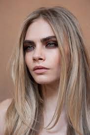 Clara Devine's Instagram, Twitter & Facebook