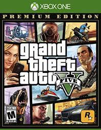 Roba un auto, roba a personas y bancos y escapa de la policía mientras luchas contra pandillas enemigas. Amazon Com Grand Theft Auto V Premium Edition Xbox One Take 2 Interactive Video Games