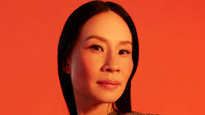 Makeup Artist Makes Herself into Actor Steve Buscemi