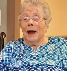 Obituary of Gwen (Macumber) (Foote) Ward