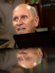 Therapeutic singing group brings the joy of making music to dementia  patients