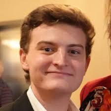 Sarah Seale's Instagram, Twitter & Facebook