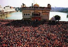 Pin By Navneet Kaur On Baba G Satnam Shri Waheguru G In 2020 House Styles Mansions Dolores Park