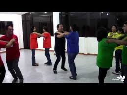 Juegos infantiles, juegos para fiestas y para divertirte con tus hijos. 13 Ideas De Rompe Hielo Dinamicas Grupales Juegos De Grupo Ejercicios De Educacion Fisica