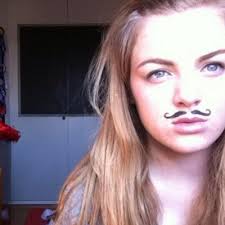 Emily Broman (@aurorabroman)