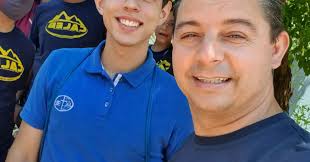 Benjamin Belmonte Pagina added...