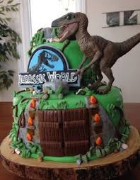 Due piani di pandispagna farciti con crema al limone. 10 Idee Su Dinosauro Dinosauro Torte Compleanno Con Tema Di Dinosauro