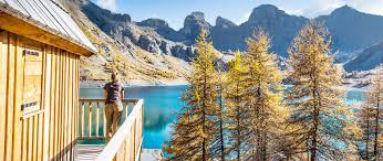 Court séjour pas cher dernier minute. Vacances De La Toussaint Et Si Vous Partiez En Montagne France Montagnes Site Officiel Des Stations De Ski En France