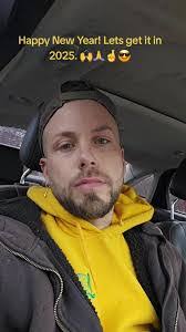 Christopher Knibbs's Instagram, Twitter & Facebook