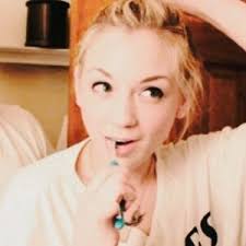 Beth Greene (@BethGTWD)