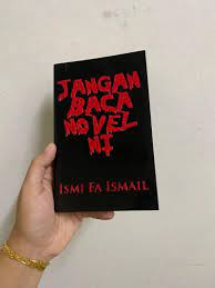 Link ilustrasi novel yang ada di meio novel klik ini. Jangan Baca Novel Ini Books Stationery Books On Carousell