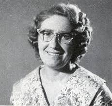 Elaine Pengilley, well know teacher of dress making by all of the female  students at Avondale College in my years of1948-50 and long after at  Avondale College.........