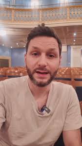 Morgen 11:00 Uhr gibt’s ein neues Video aus den ZWEITAKTER-Duetten. Und  diesmal sogar als Trio! 🙌 Der Walzer „Paris-Wien Nonstop“ mit meinen  beiden Federspiel-Kollegen @winsch_trombone & ...