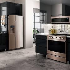 Black And Gold Kitchen Appliances Also Called A Champagne Finish Or Sunset Bronze Finish Depending On The Appliance Maker The Soft Bronze Look Home Kitchens Kitchen Design Kitchen Renovation